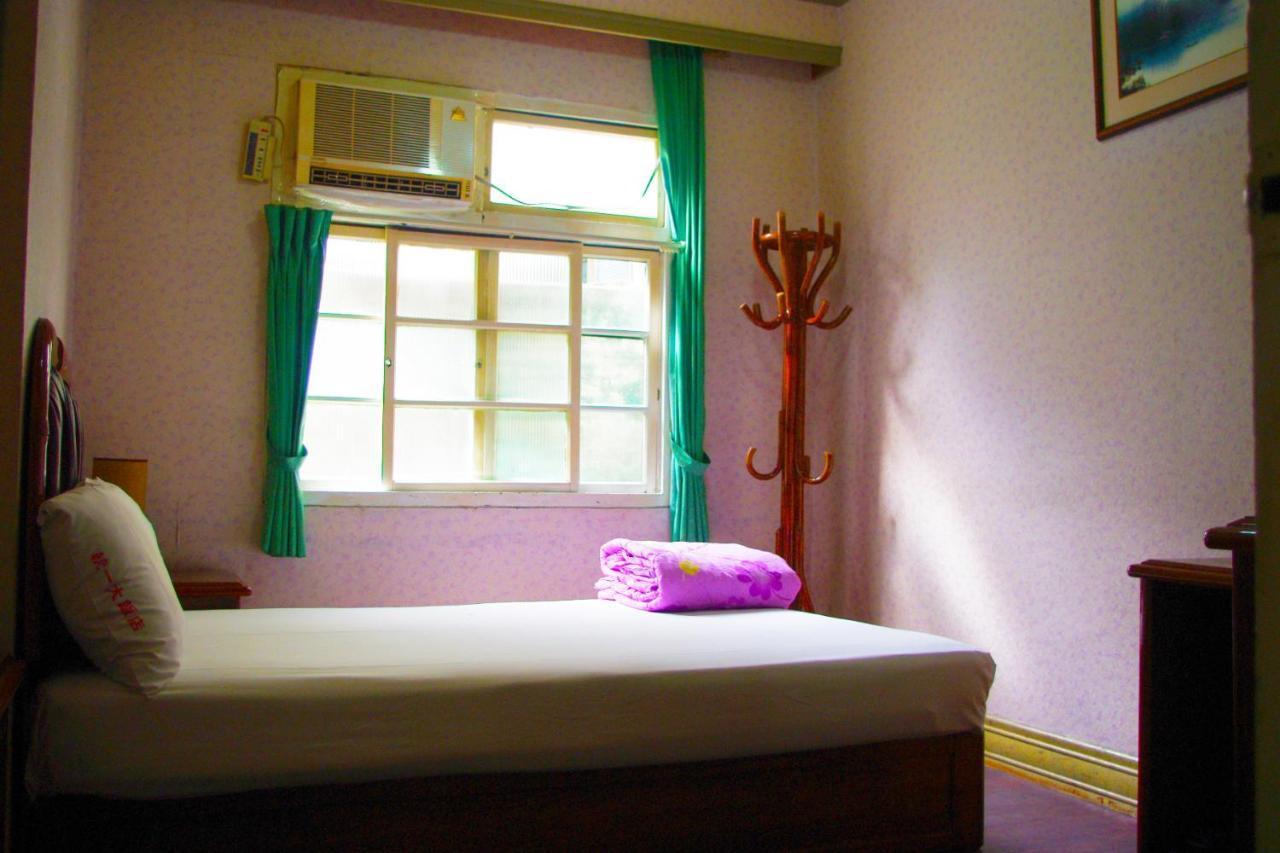 Uni Hotel T'ai-tung エクステリア 写真